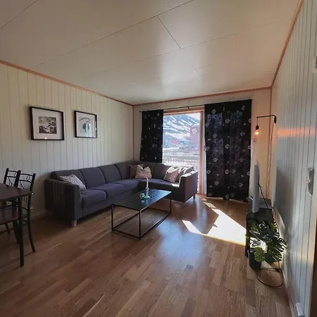 Cozy 1-bedroom In Longyearbyen